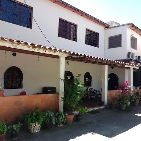 Donde Rafa Hotell Maracay Exteriör bild